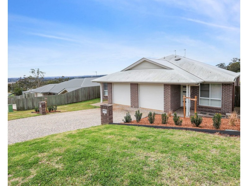 6 Reserve Road, Cranley QLD 4350