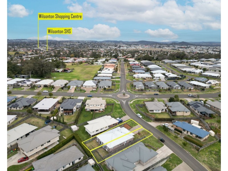 6 Reserve Road, Cranley QLD 4350