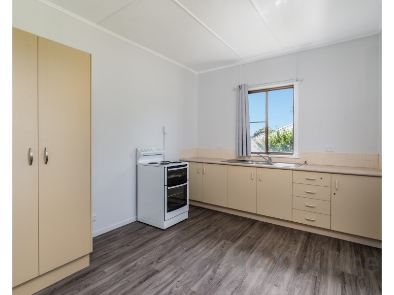 23 Joyce Street, South Toowoomba QLD 4350