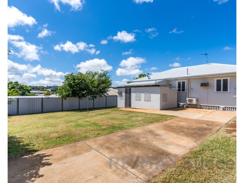 23 Joyce Street, South Toowoomba QLD 4350