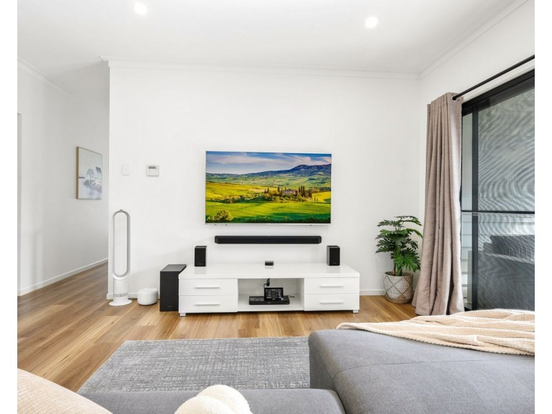 2/24 O’Neill Circuit, Kearneys Spring QLD 4350