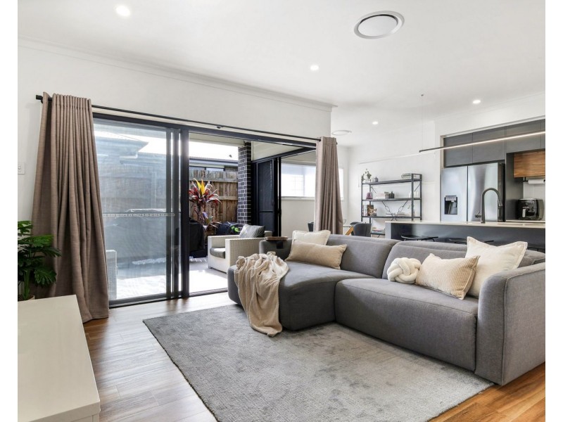 2/24 O’Neill Circuit, Kearneys Spring QLD 4350