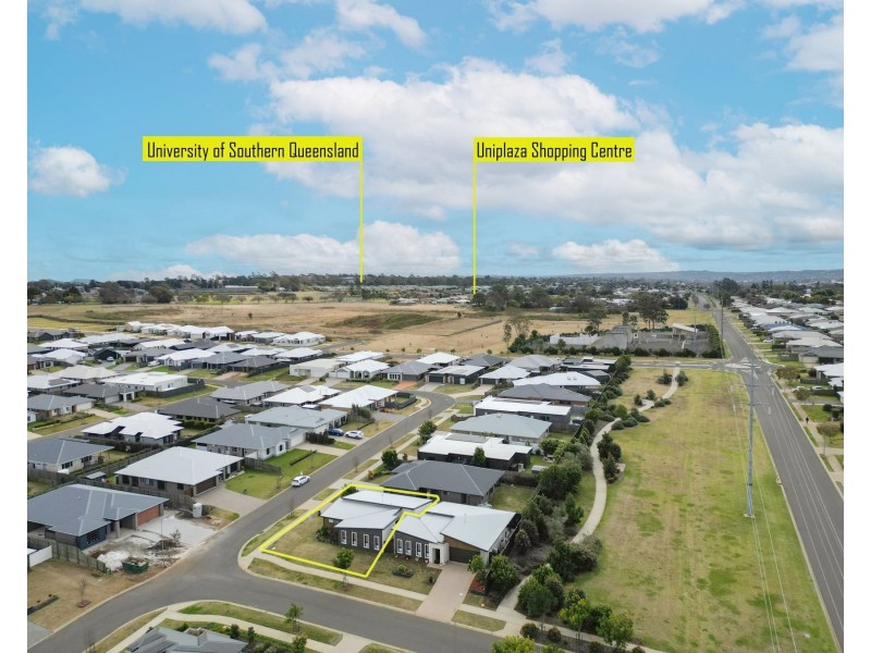 2/24 O’Neill Circuit, Kearneys Spring QLD 4350