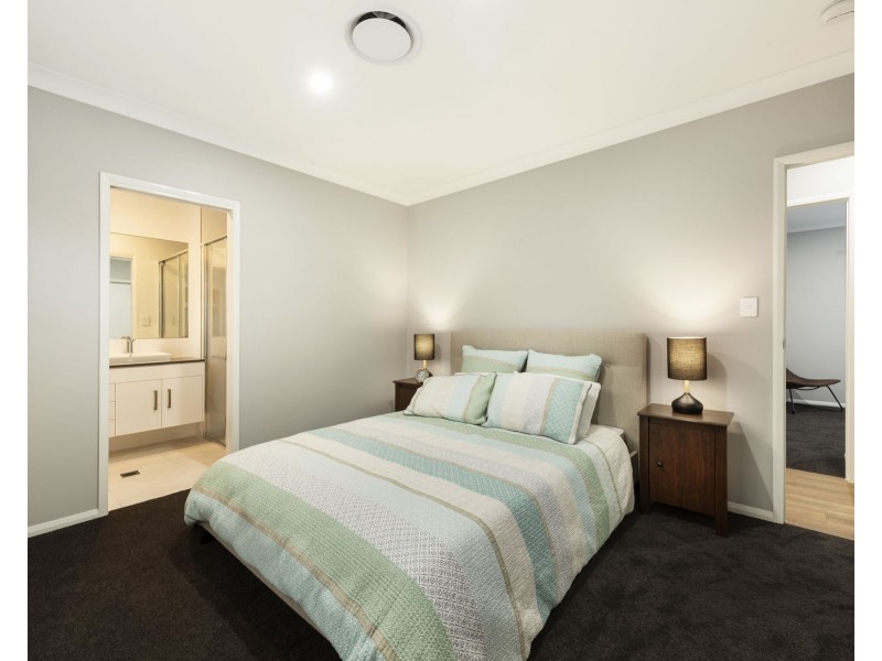 3/293a West Street, Harristown QLD 4350