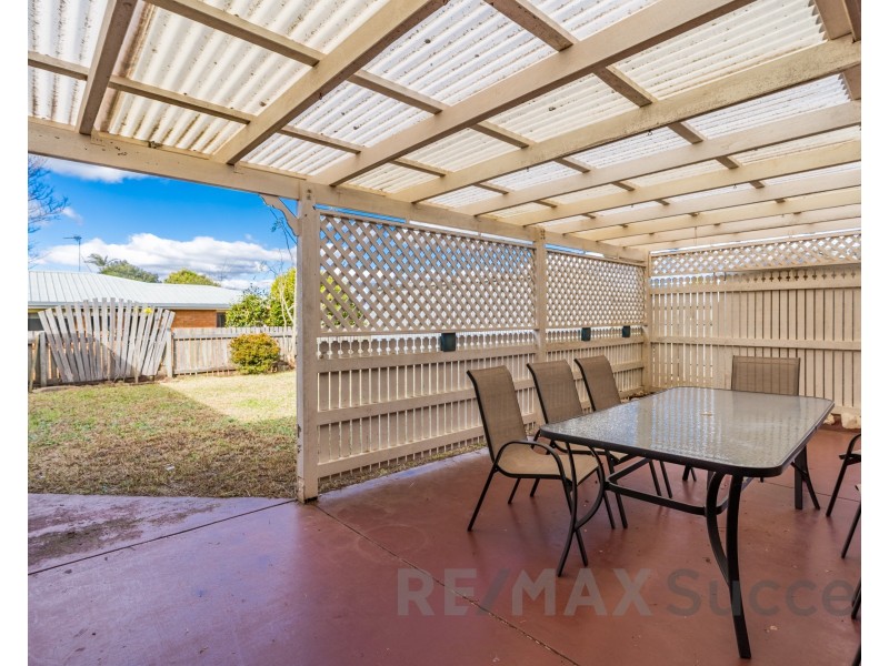 10 Prosser Street, Rockville QLD 4350