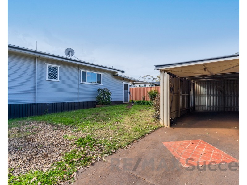208 Mackenzie Street, Rangeville QLD 4350