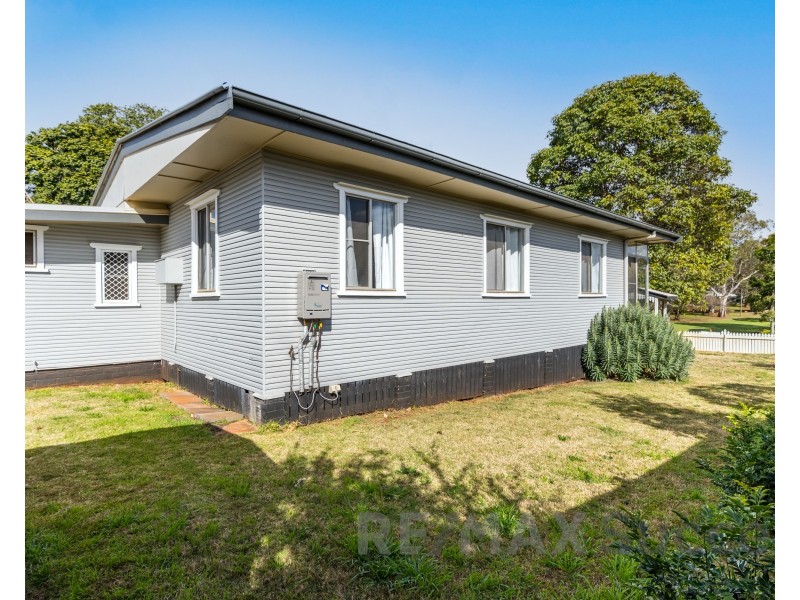 208 Mackenzie Street, Rangeville QLD 4350