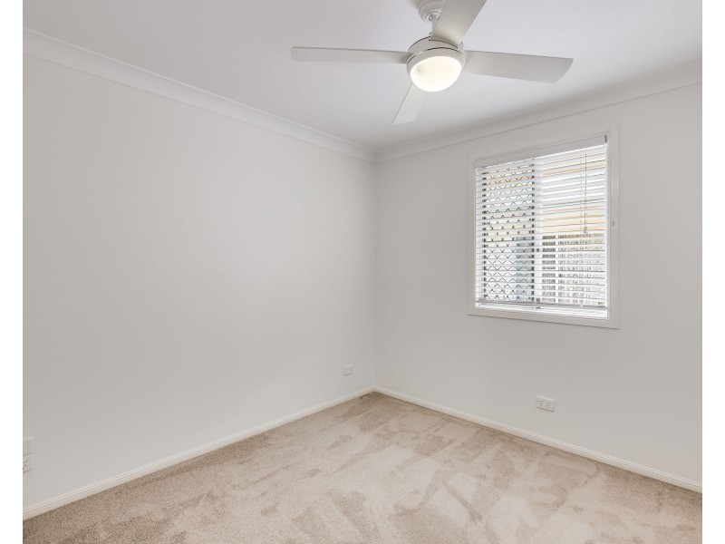 27 Teesdale Avenue, Newtown QLD 4350