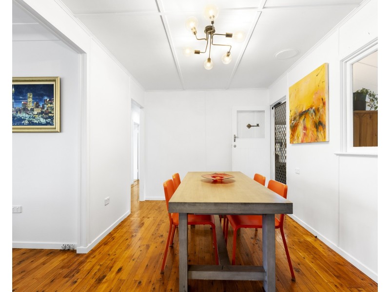 27 McCafferty Street, Wilsonton QLD 4350