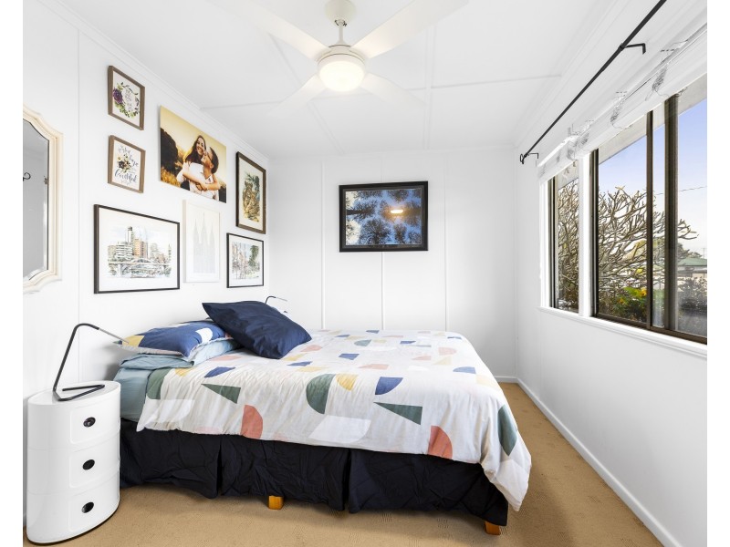 27 McCafferty Street, Wilsonton QLD 4350