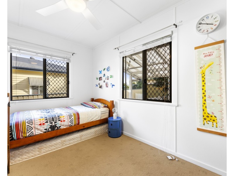 27 McCafferty Street, Wilsonton QLD 4350