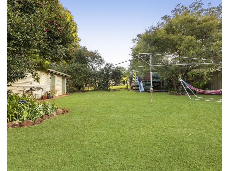 27 McCafferty Street, Wilsonton QLD 4350