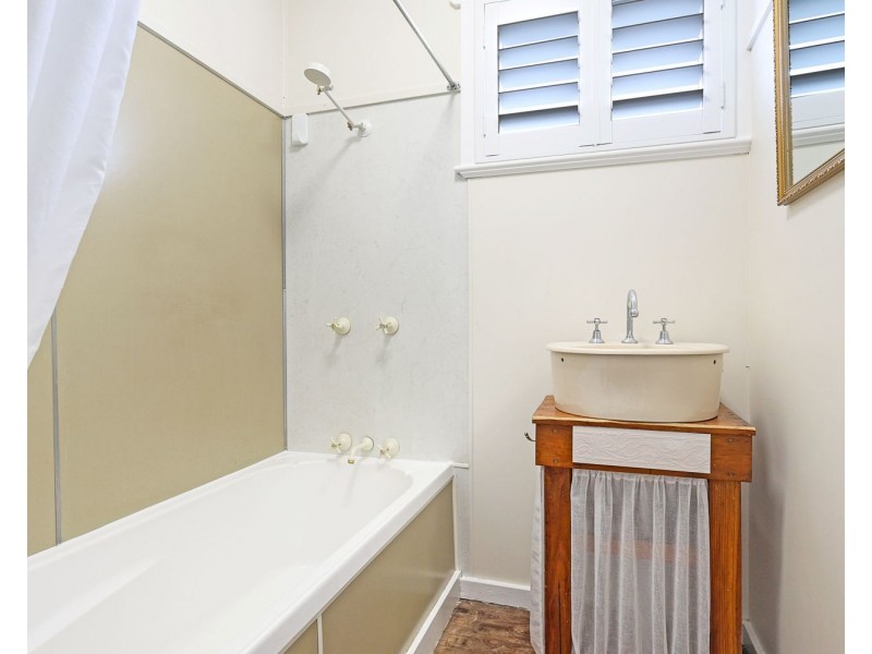 11a Shiel Street, Rangeville QLD 4350