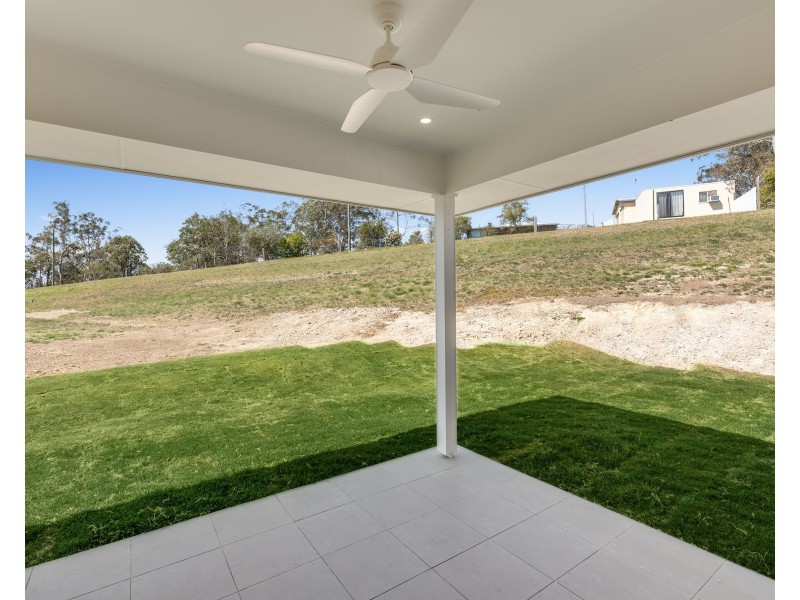 14 Birdwing Court, Withcott QLD 4352
