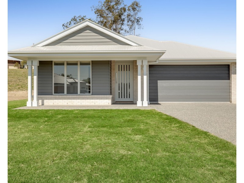14 Birdwing Court, Withcott QLD 4352