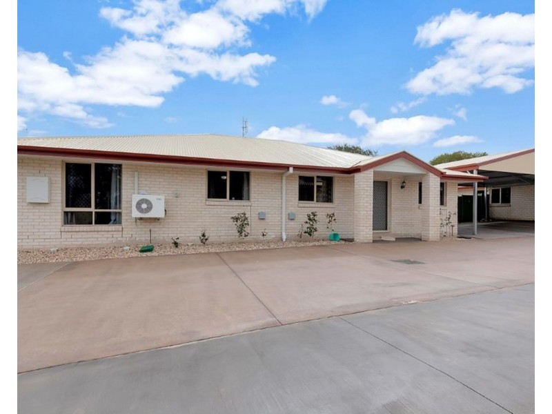 8-10 Link Street, North Toowoomba QLD 4350