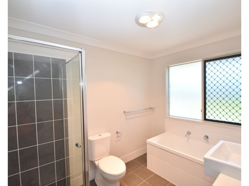 8-10 Link Street, North Toowoomba QLD 4350