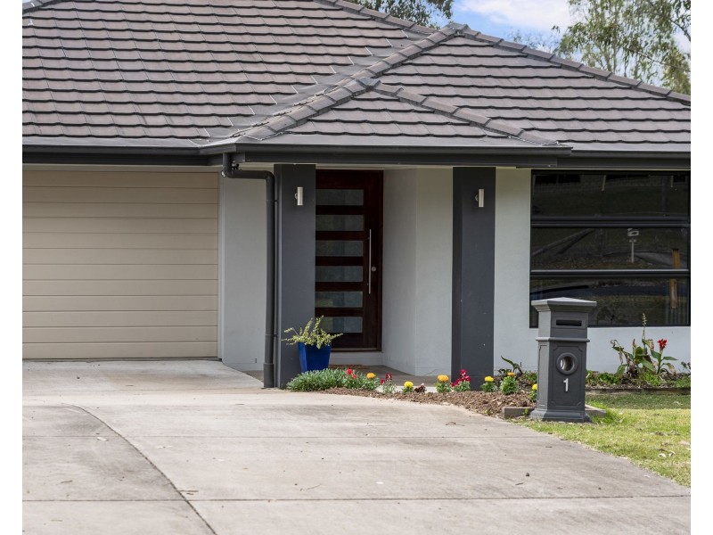 1 Jack Court, Murphys Creek QLD 4352