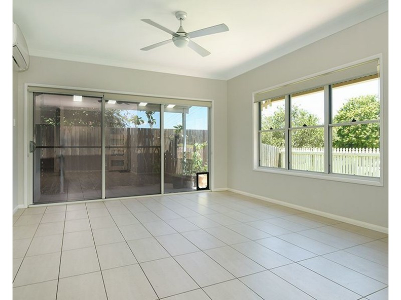 4/6 Cooper Street, South Toowoomba QLD 4350