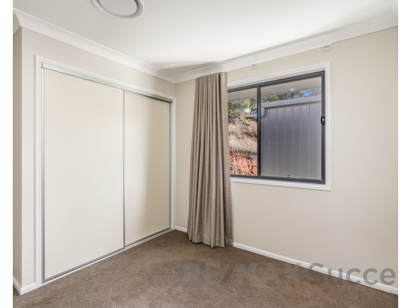 7 Sovereign Drive, Meringandan West QLD 4352