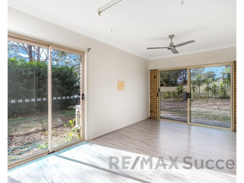 35 Diana Crescent, Postmans Ridge QLD 4352