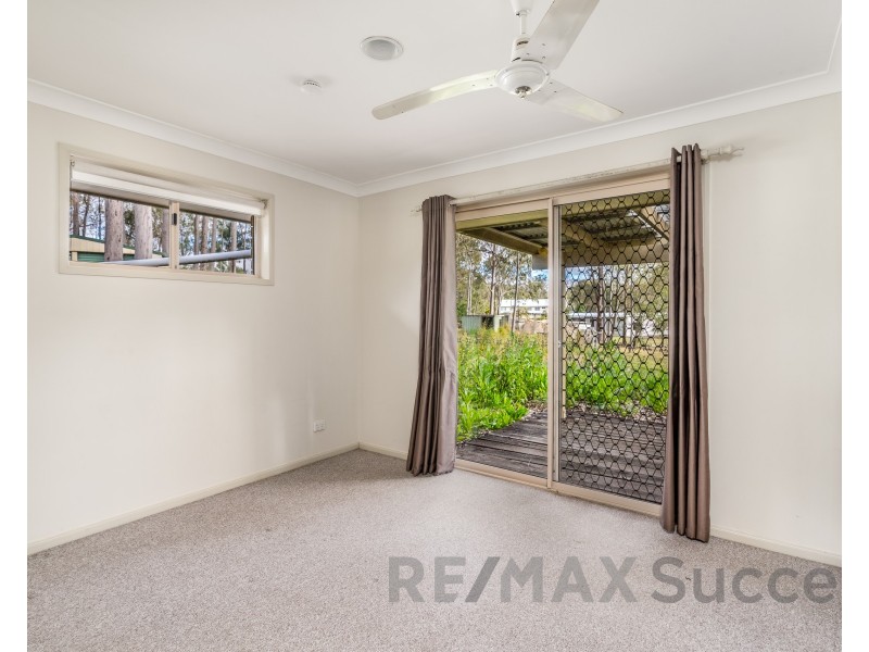 35 Diana Crescent, Postmans Ridge QLD 4352