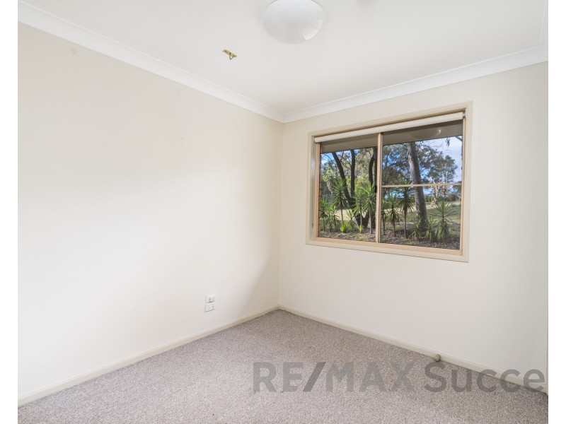 35 Diana Crescent, Postmans Ridge QLD 4352