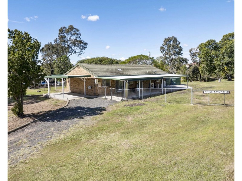 6 Plover Court, Laidley Heights QLD 4341