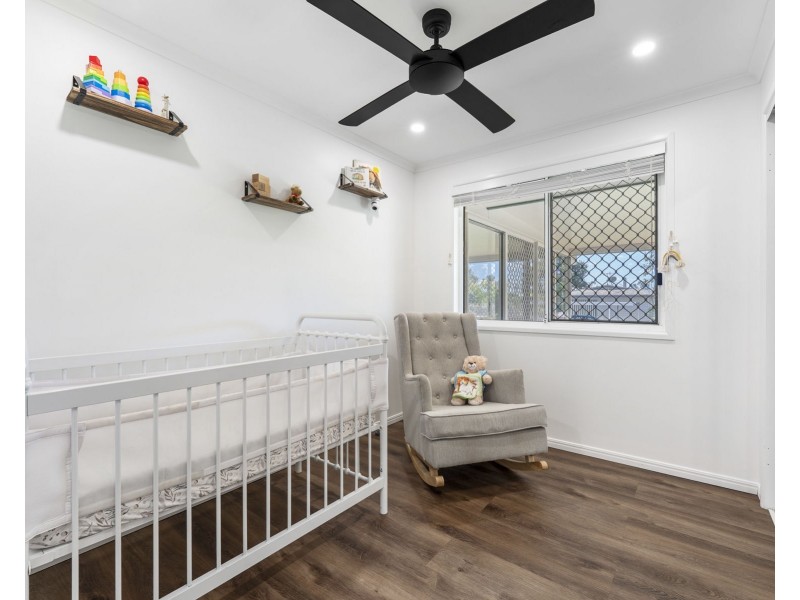 6 Plover Court, Laidley Heights QLD 4341