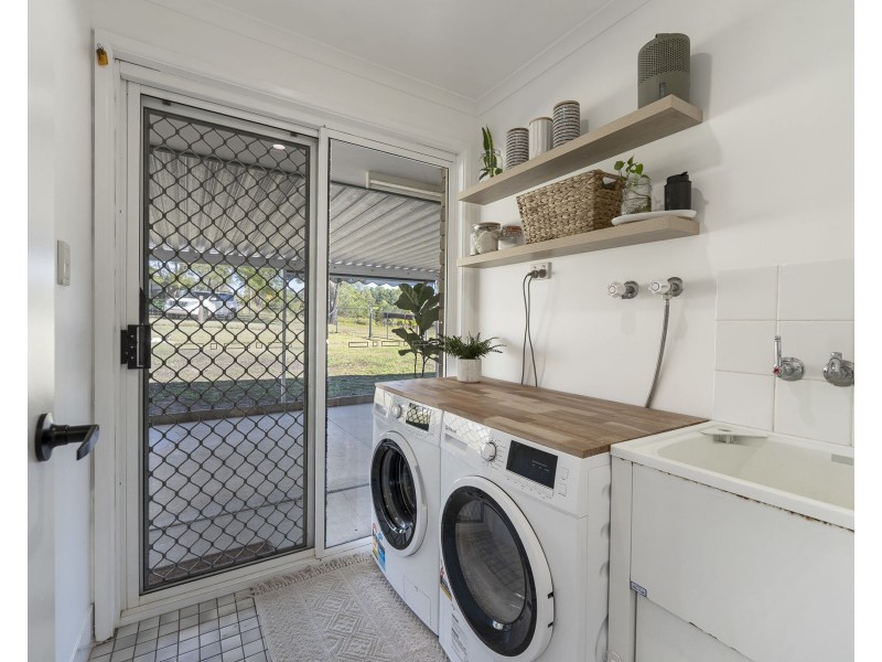 6 Plover Court, Laidley Heights QLD 4341