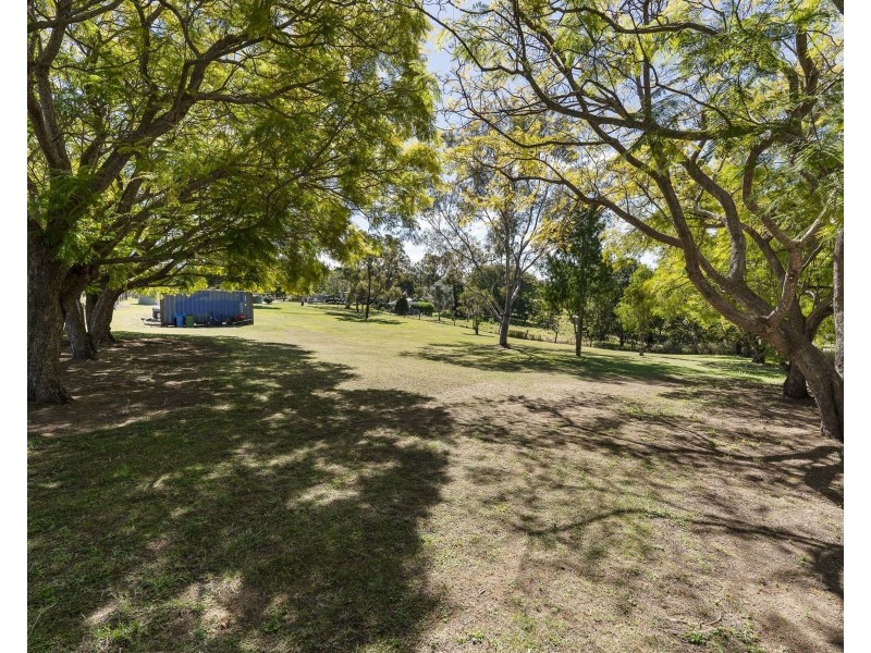 6 Plover Court, Laidley Heights QLD 4341