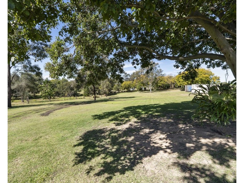 6 Plover Court, Laidley Heights QLD 4341