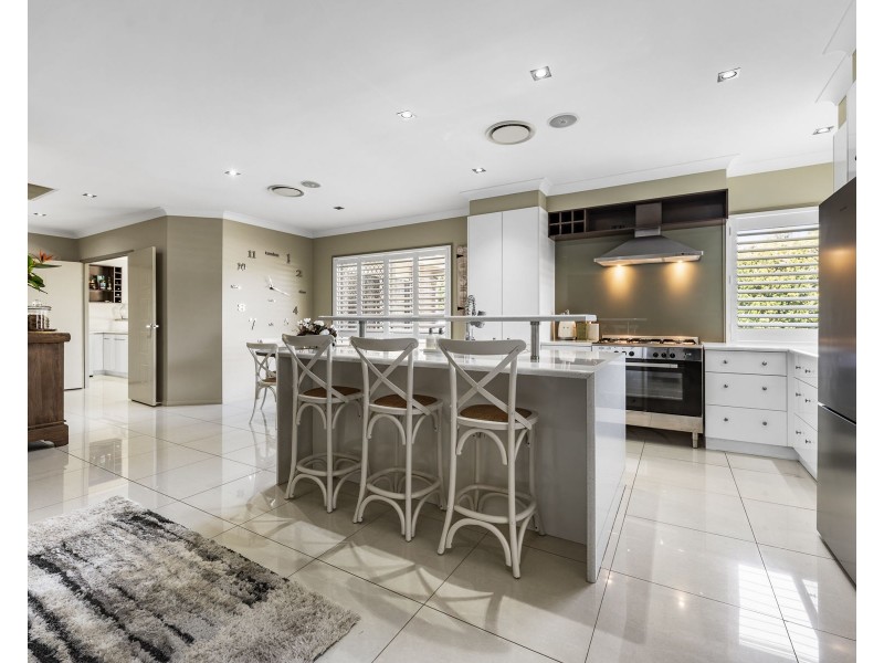 60 Highland Park Road, Meringandan West QLD 4352