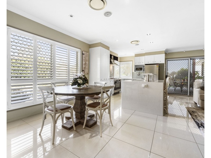 60 Highland Park Road, Meringandan West QLD 4352