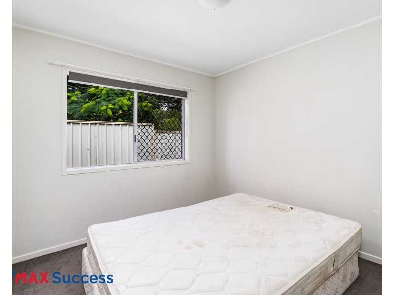 4/267a Geddes Street, Centenary Heights QLD 4350