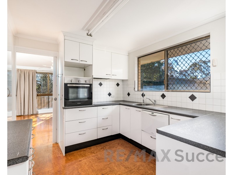 3 Dora Street, South Toowoomba QLD 4350