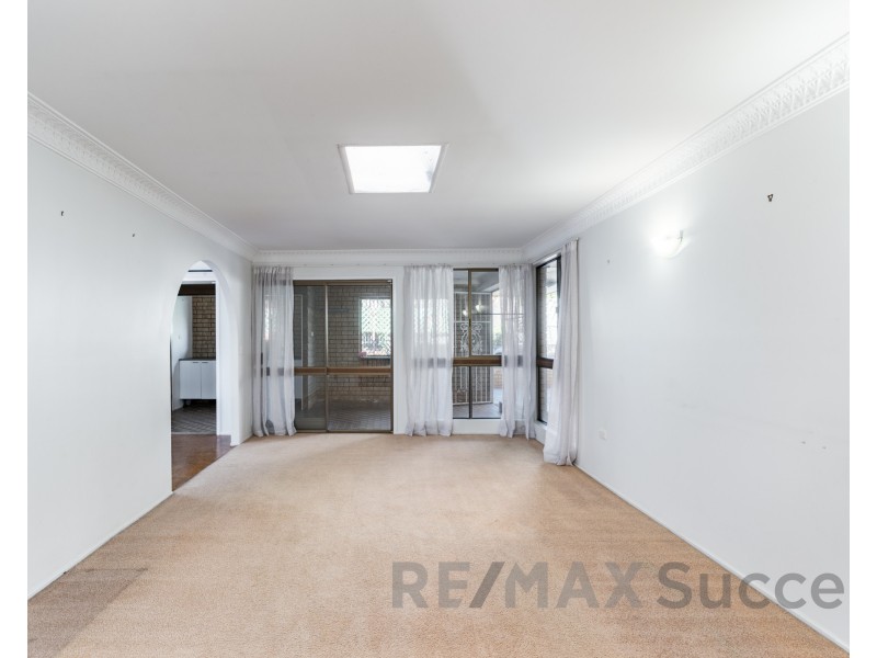 3 Dora Street, South Toowoomba QLD 4350