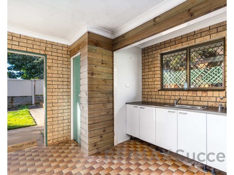 3 Dora Street, South Toowoomba QLD 4350