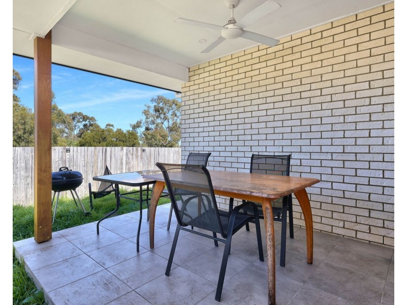 1 & 2/15 Shelby Street, Glenvale QLD 4350