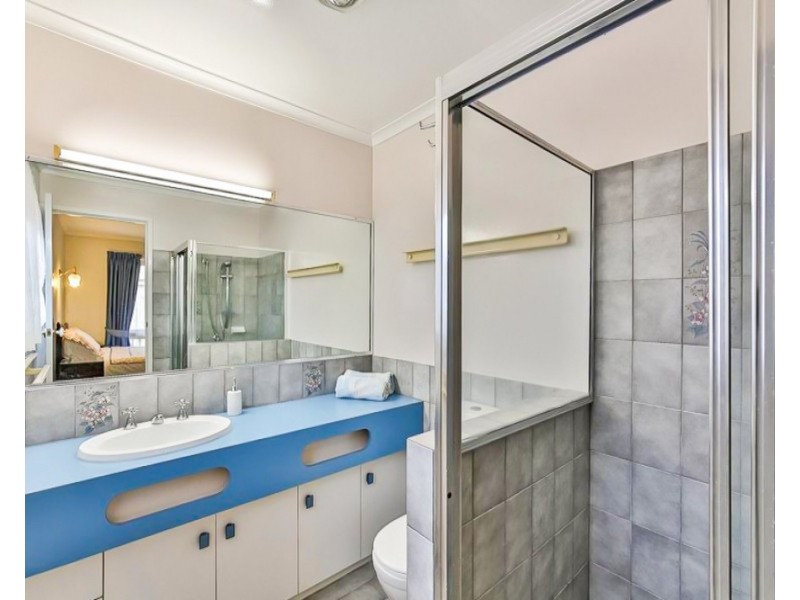 23 Bamboo Court, Darling Heights QLD 4350