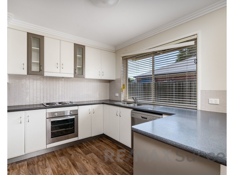 3/11 Albert Street, Newtown QLD 4350