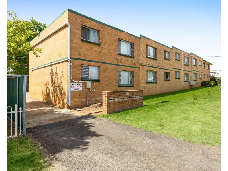 9/2 Logie Street, Toowoomba City QLD 4350