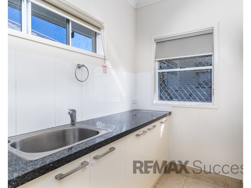 2/145 Bridge Street, North Toowoomba QLD 4350