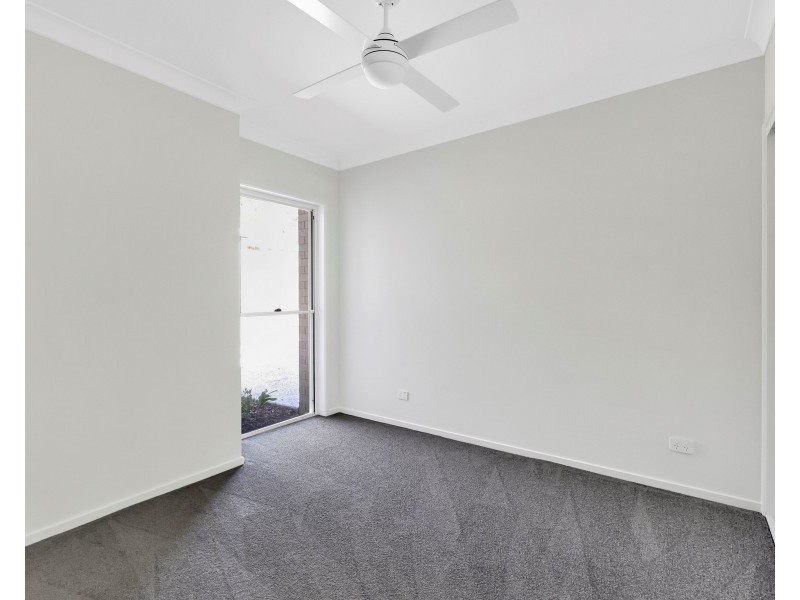 1/5 Noll Street, Kearneys Spring QLD 4350