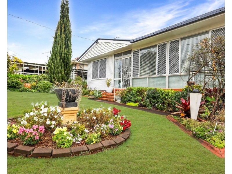 13 Drayton Road, Harristown QLD 4350