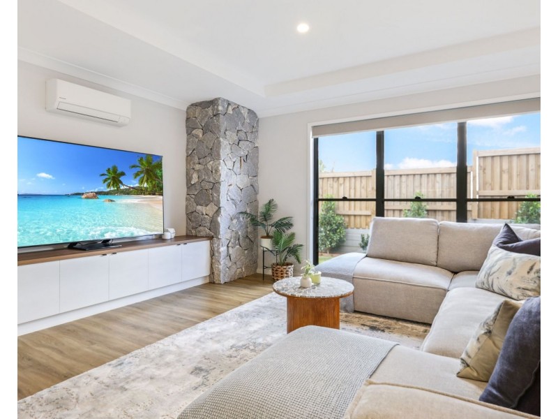 9 Ashgrove Terrace, Harlaxton QLD 4350