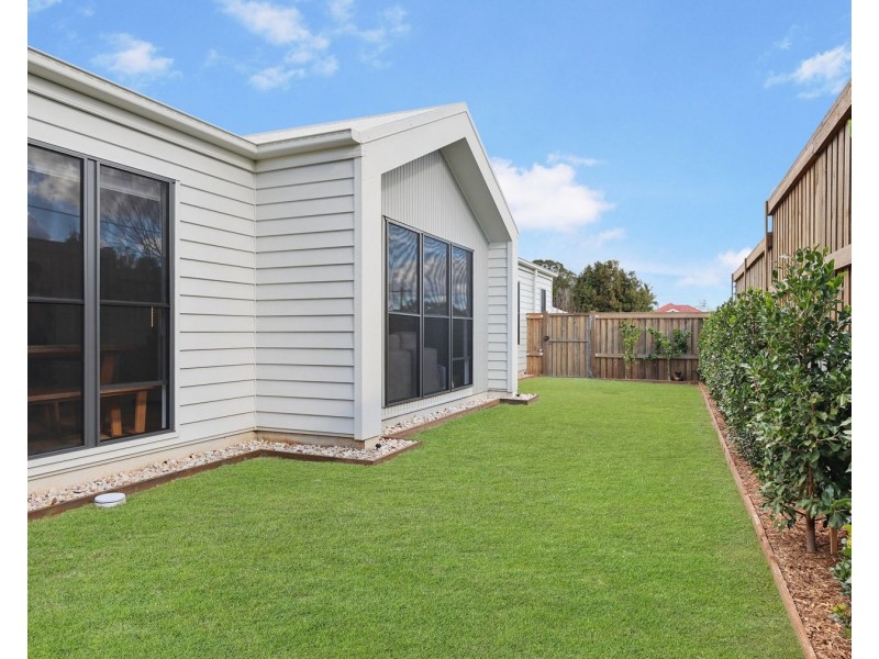 9 Ashgrove Terrace, Harlaxton QLD 4350