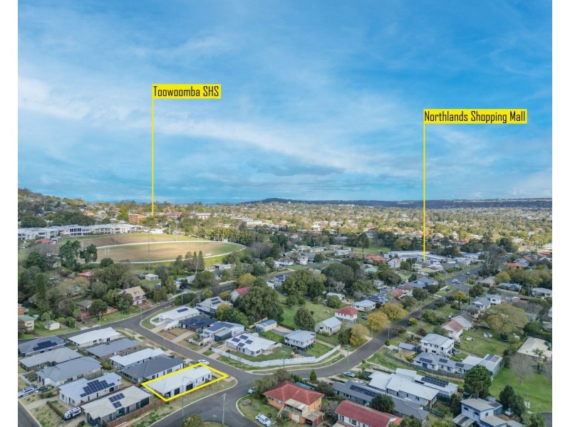 9 Ashgrove Terrace, Harlaxton QLD 4350