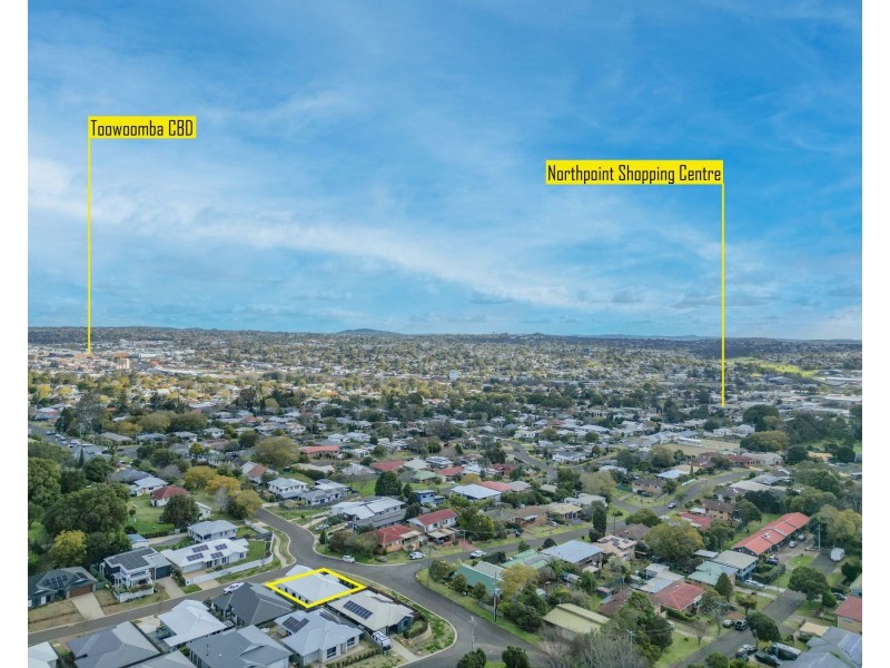 9 Ashgrove Terrace, Harlaxton QLD 4350