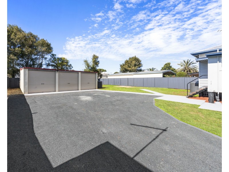 10 Bothwell Street, Newtown QLD 4350